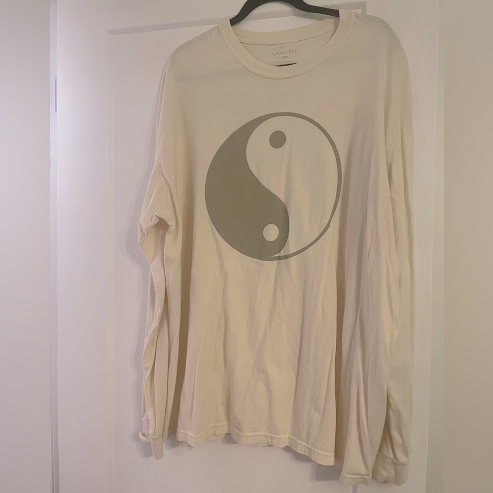 Lady Getz XXL long sleeve peace TShirt